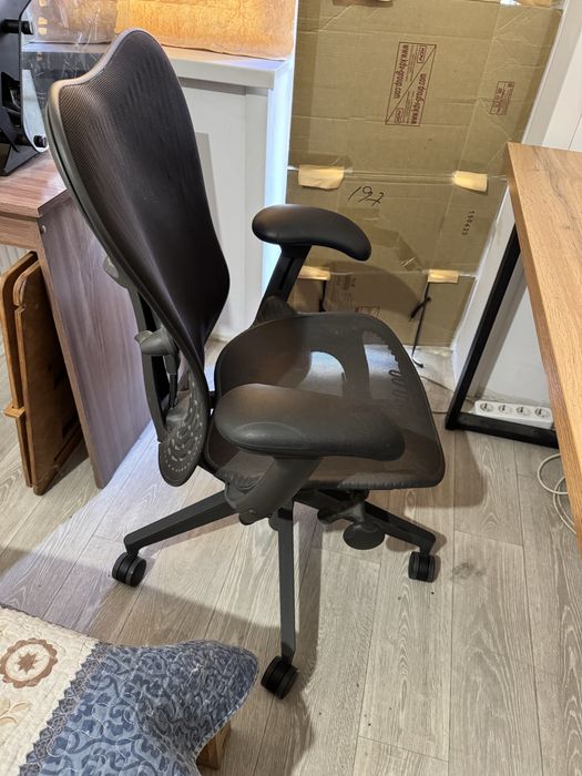Herman Miller Mirra 2 кресло компьютерное