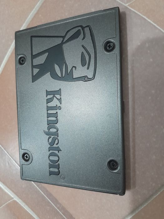 SSD диск кингстон