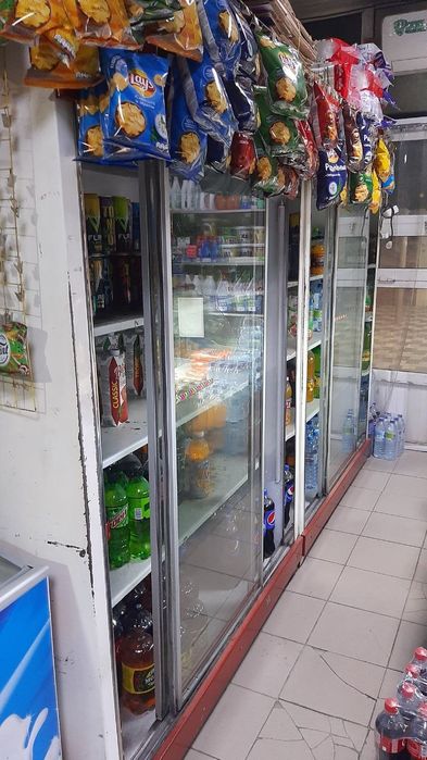 Дукон учун ветрина холодилник б/у