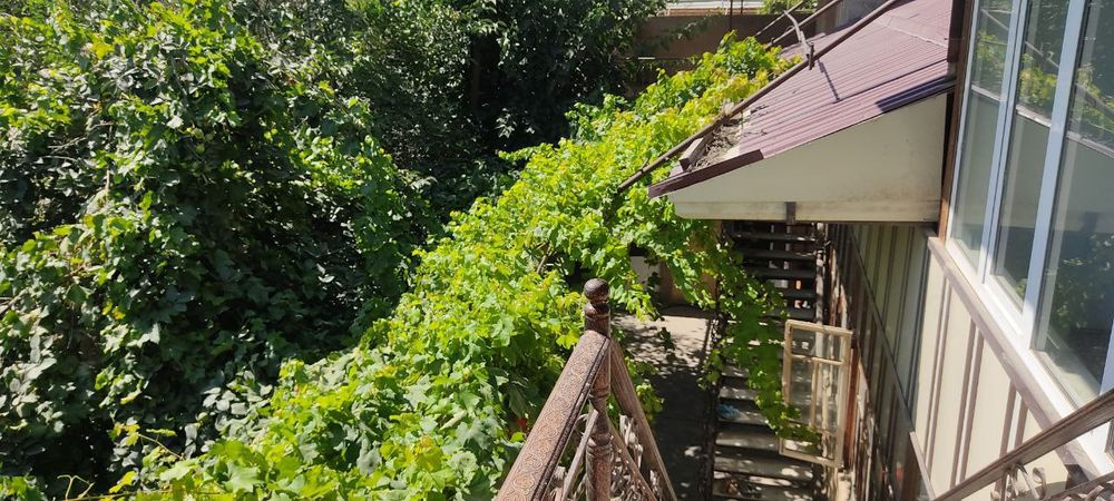 Уй сотилади. 8 соток Дустлик махалла Самаркан Шахар