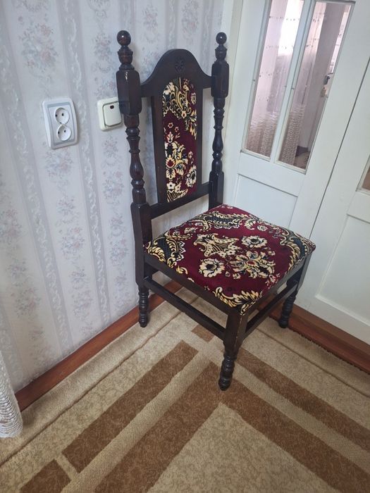 Сотилади Стулья 12 дона