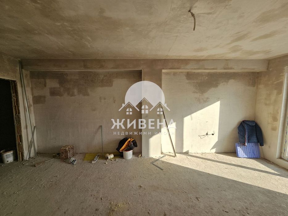 Продава се Тристаен апартамент в Варна, Погреби - 98 кв.м за 1898 €/кв.м - Снимка #8