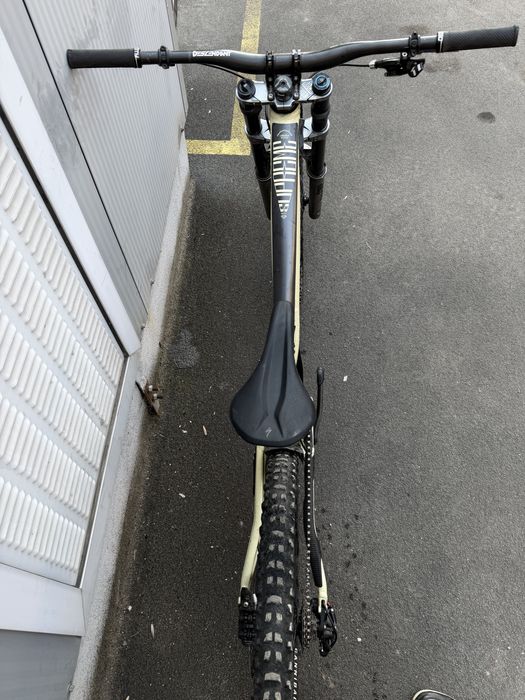 Commencal Supreme V4