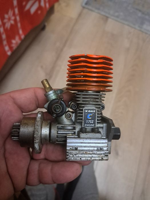 Masinute motor termic nitro și electrice