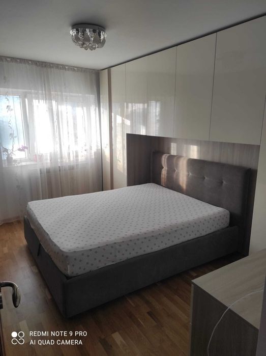 Închiriez apartament 3 camere