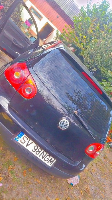 Volkswagen Golf 2004 diesel, 1.887 € — imagine 3