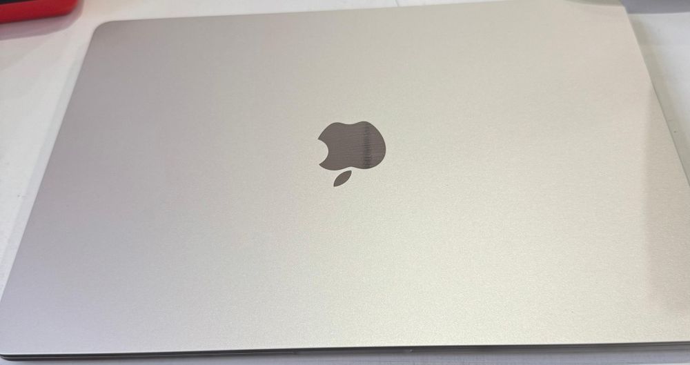 Мадбук air версия 14.7.7