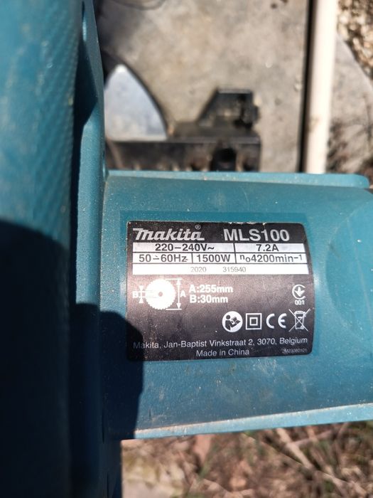 Fierastrau circular stationar Makita MLS100, 1500 W,