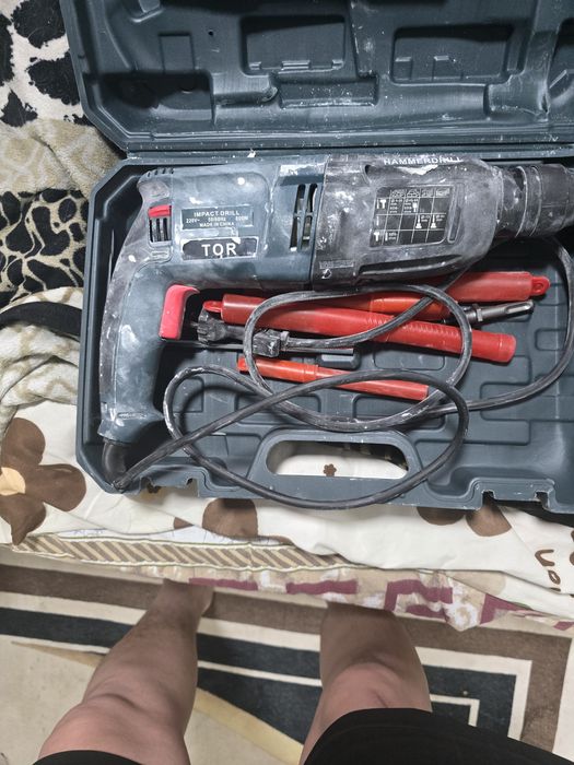 Продам перфоратор 3в1