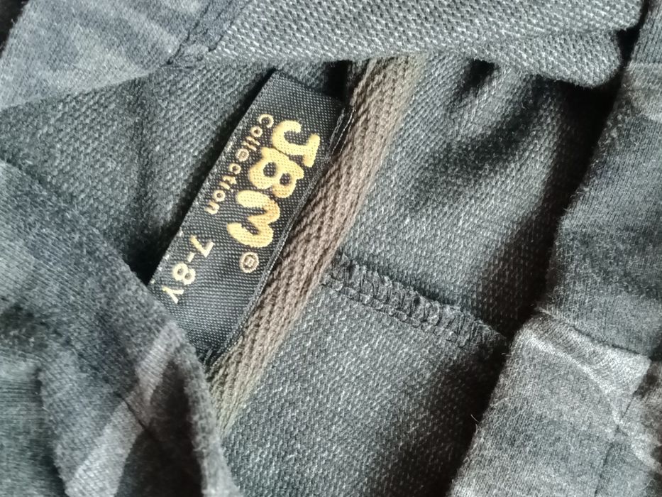 Продам костюм на мальчика