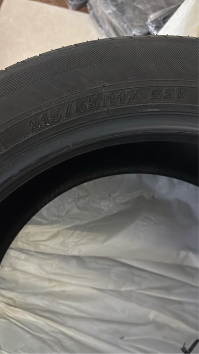 Yokohama 215/55 R17