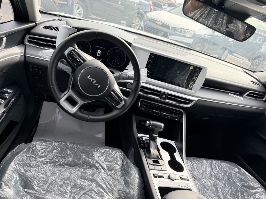 Kia k 5 2023 yil