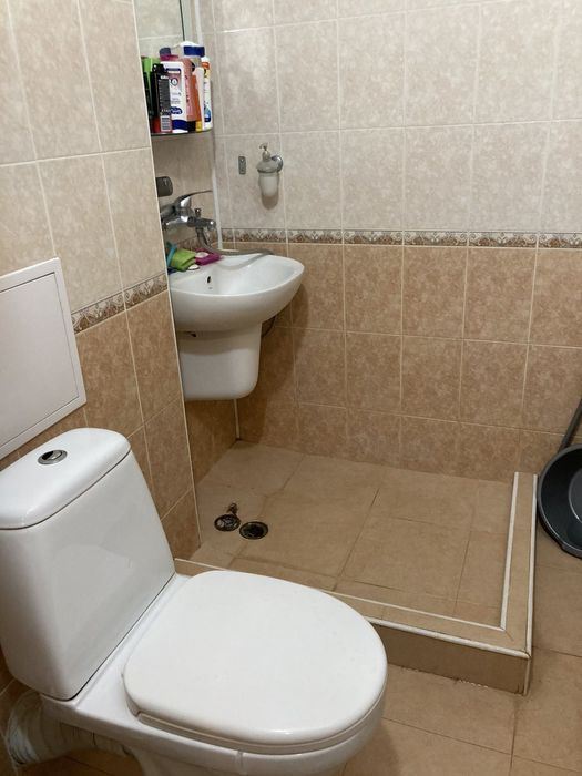 Дава се под наем Двустаен апартамент в Пазарджик, Запад - 70 кв.м за 229.5 € - Снимка #6