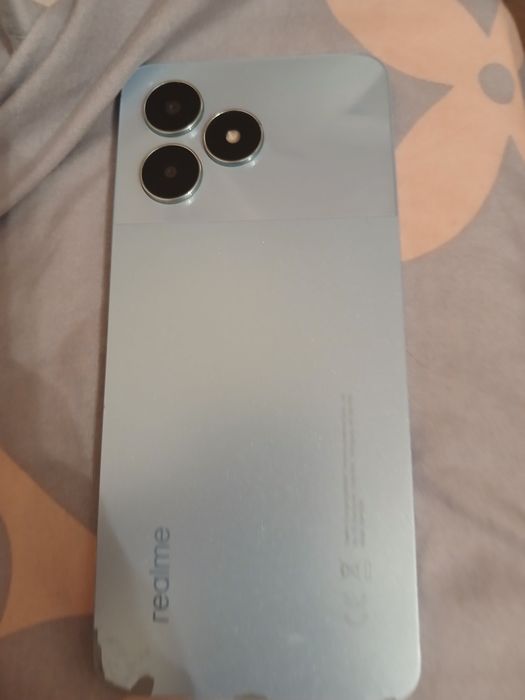 Продам телефор Realme