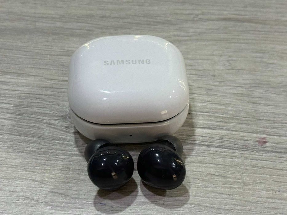 Samsung Galaxy Buds2