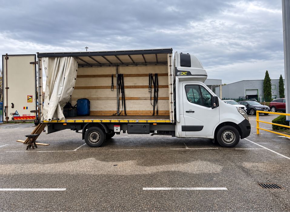 Renault Master 3 / 2014/ Prelata / 2.3diesel /Dormitor / Variante