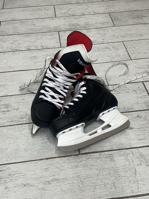 Коньки с чехолом размеры 38-43