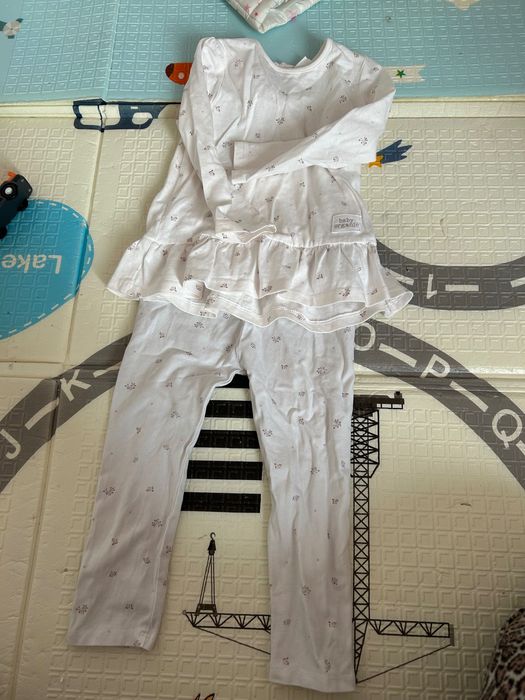 Лот дрешки за момиченце 92-98