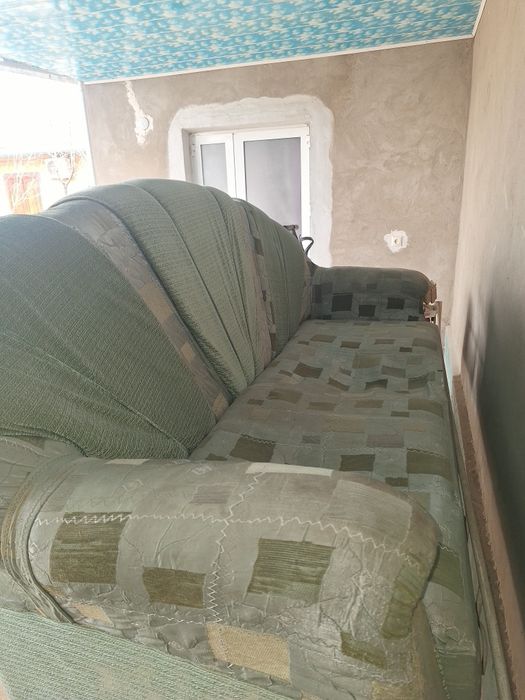 Отдаю бесплатно диван. Самовывоз!!!