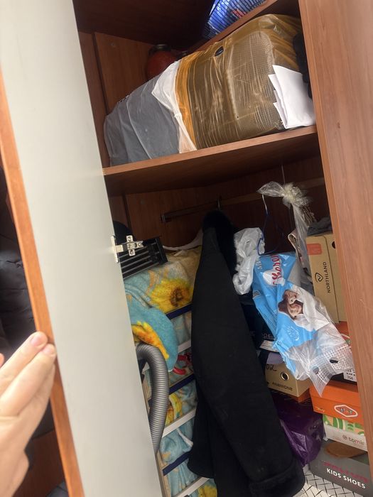 Продам прихожую б/у