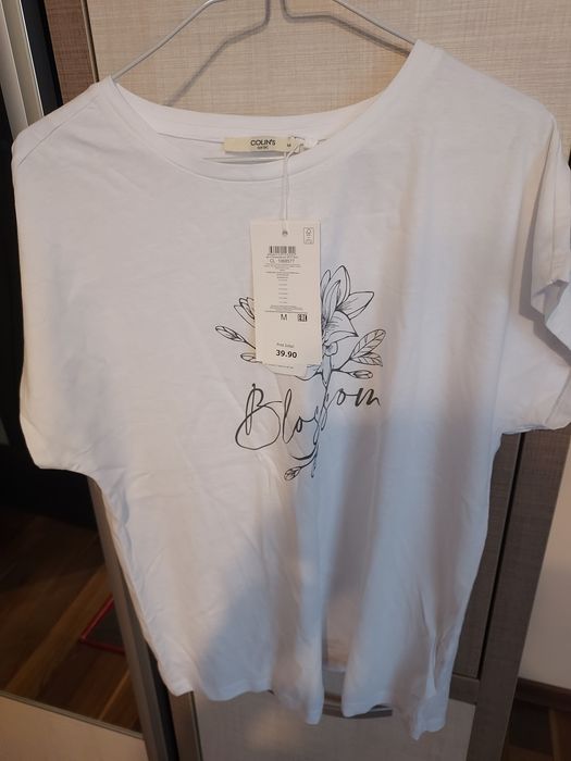Tricou alb damă cu etichetă