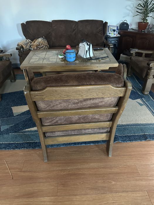 Set: canape si trei fotoli, lemn masiv