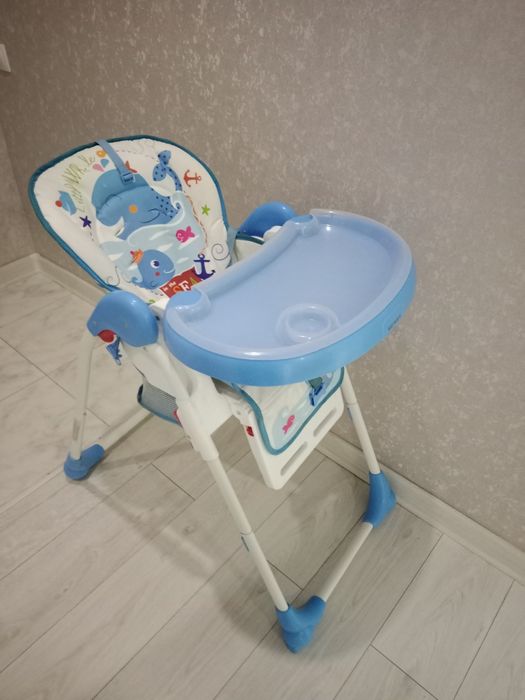 Детский стульчик для кормления