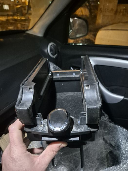 Продам подлокотник универсальный