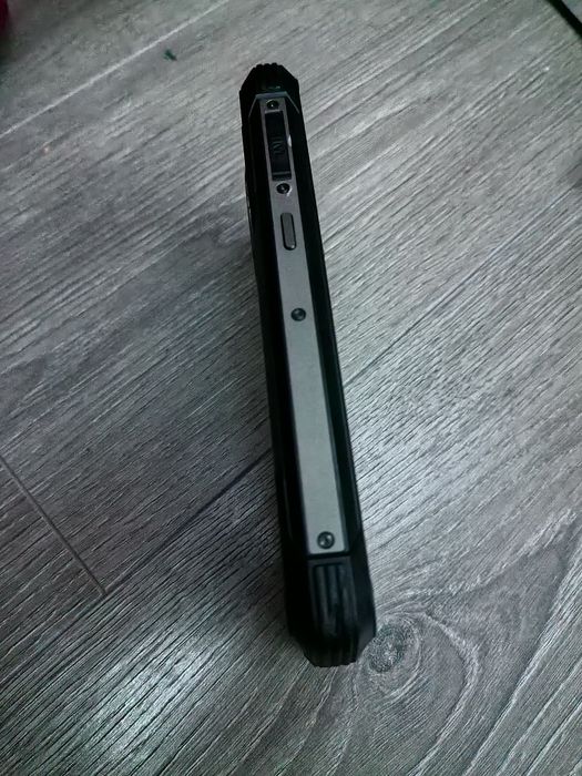 Продам телефон Cubot KingKong 9