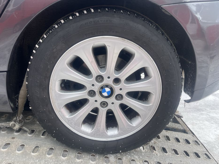 Jante aliaj r16 cu cauciucuri de iarna 205/55/16 bmw