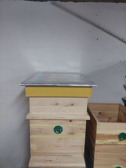 Кошери 10 рамкови 25мм