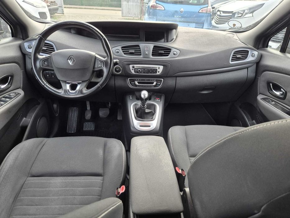RENAULT Grand Scenic 2015 — imagine 5