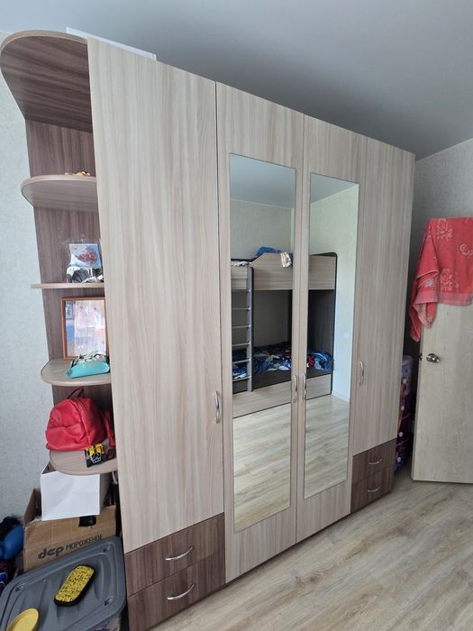 Продам шкаф, шифоньер