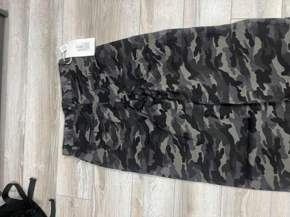 продам широкие джинсы камо