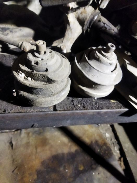 Запчасти Мерседес 124