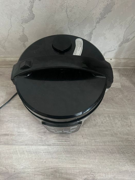 Продам мультиварку
