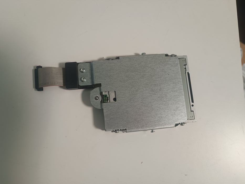 CD ROM за лаптоп