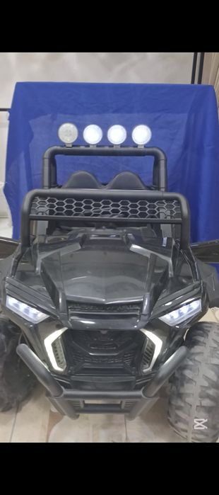 Детский электромобиль