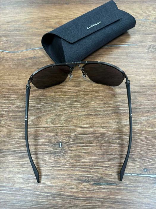 Продавам слънчеви очила CHOPARD SCHF23
