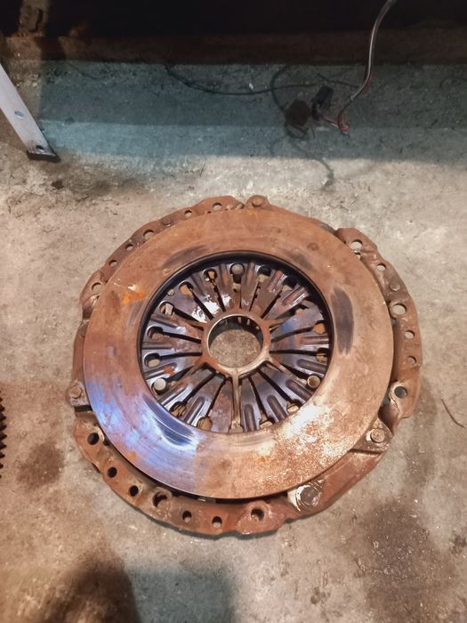 BMW М57 притискател