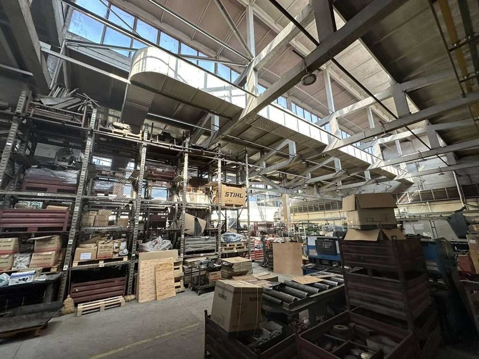 Продава се Промишлена сграда в Пловдив, Индустриална зона - Тракия - 1530 кв.м за 798 €/кв.м - Снимка #9