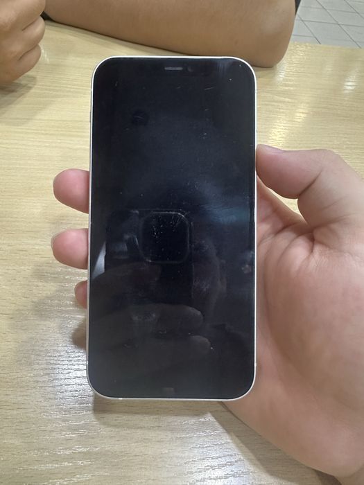 IPhone 12 состояние отличное