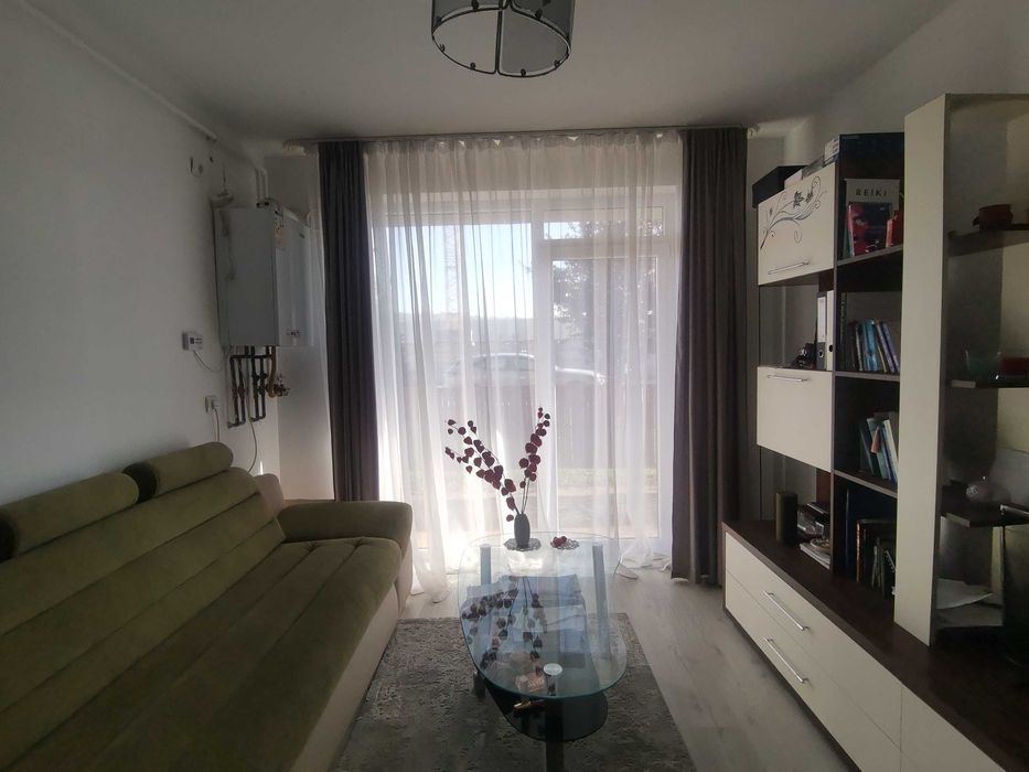 inchiriez apartament cu 2 camere, bloc nou, zona Auchan Iris — fotografia 1