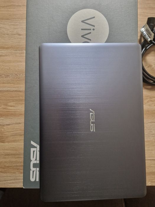 Лаптоп - Asus N580V Intel 7700HQ 16GB/ GeForce 1050 / 16GB Ram