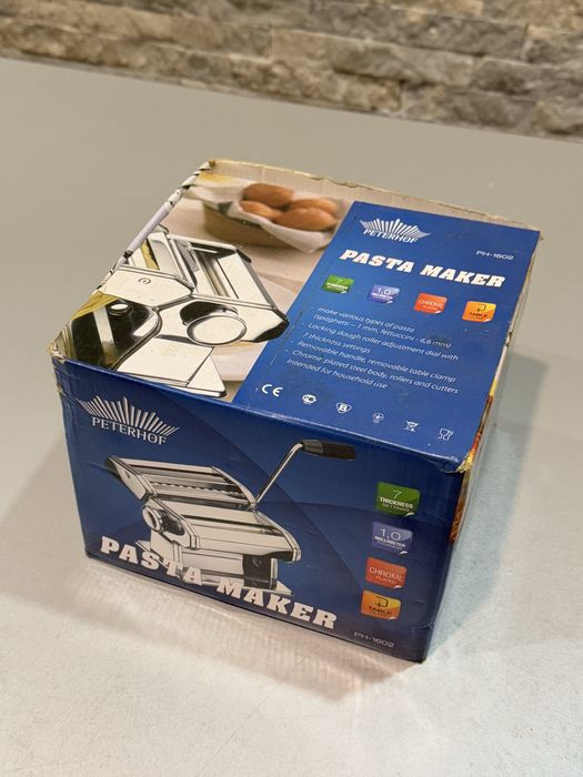 Aparat de facut paste