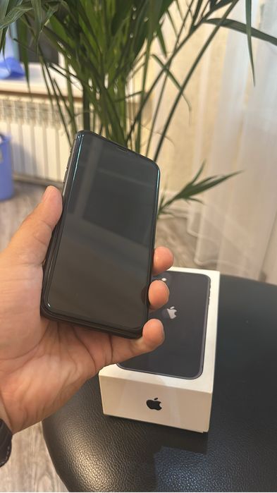 Iphone 11 в отличном состоянии