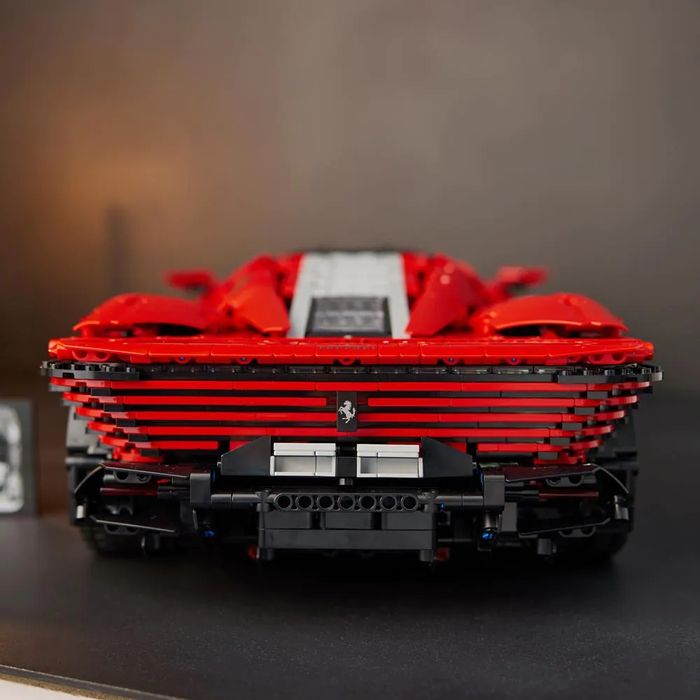 LEGO 42143 Technic Ferrari Daytona SP3 42143