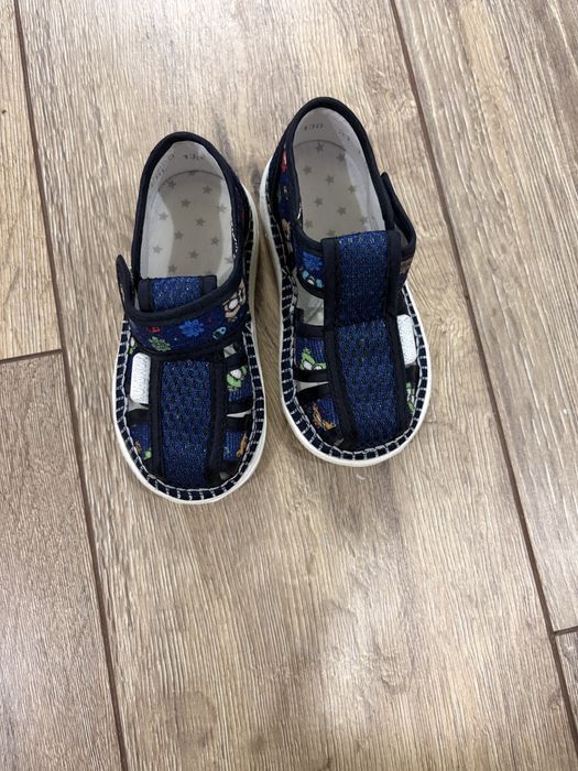 Сандалики для мальчика