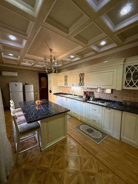 Продается дом. Первая линия