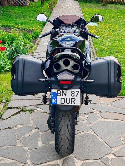 Triumph Sprint ST 1050